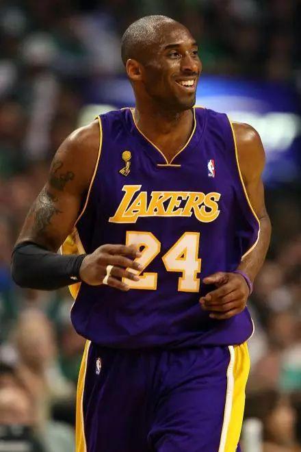 球权交给非 球权交给非